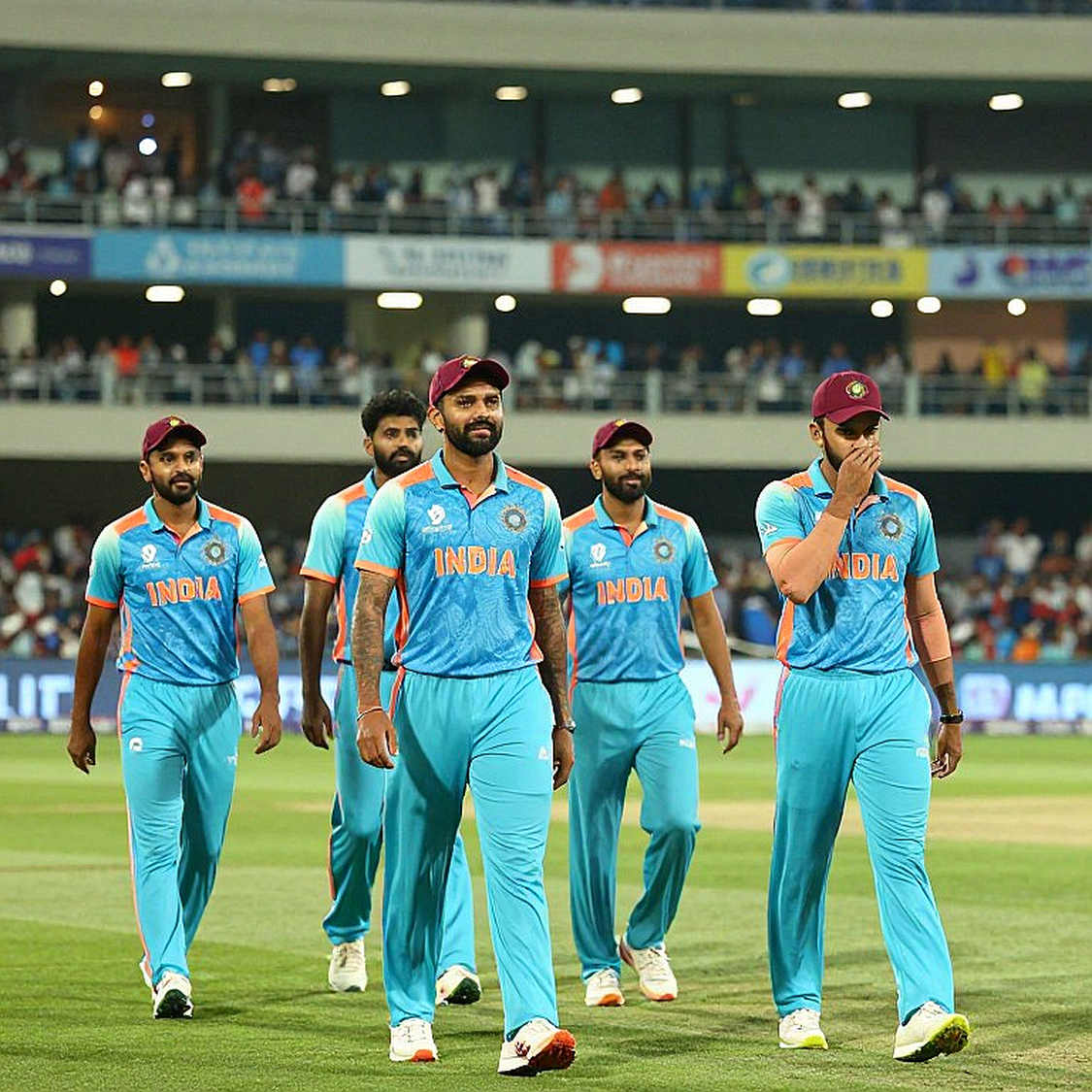 ৭ থেকে ১৫ ওভার: টি-টোয়েন্টি বিশ্বকাপে বাংলাদেশের আসল স্কোরবোর্ড ৭ থেকে ১৫ ওভার: টি-টোয়েন্টি বিশ্বকাপে বাংলাদেশের আসল স্কোরবোর্ড