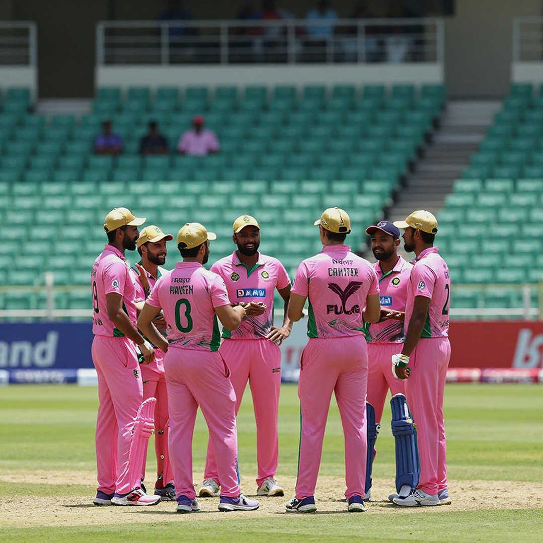 A First-Ball Wicket, a 150th Strike: Schutt's Milestone and a Conditional Cruise in Brisbane