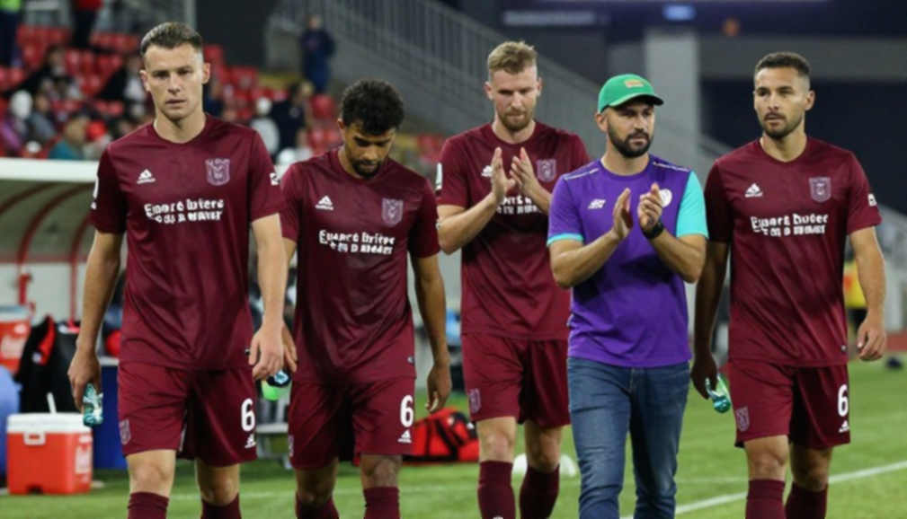 ছয়টি নাম আর একটি সময়: UEFA-র নিয়োগ-বিজ্ঞপ্তি যে প্রশ্নগুলোর উত্তর দেয় না ছয়টি নাম আর একটি সময়: UEFA-র নিয়োগ-বিজ্ঞপ্তি যে প্রশ্নগুলোর উত্তর দেয় না