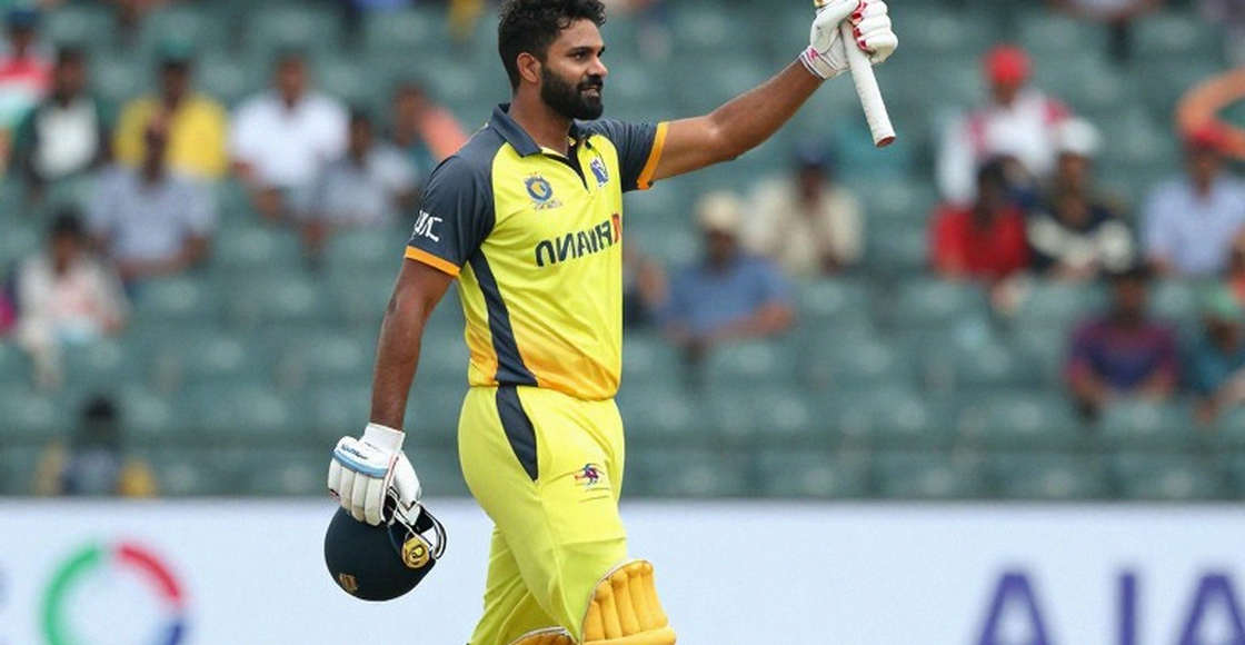 ২৪ বছরেই ক্যারিয়ার শেষ হতে বসেছিল, ঋণ চুক্তির সুযোগে ঘুরে দাঁড়ালেন জর্জ বেল